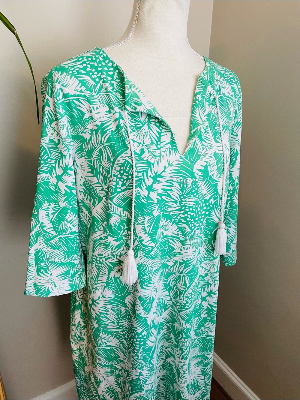 Persifor Dress - Picture 2 of 4